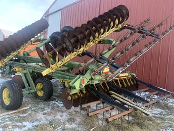 Main image John Deere 220